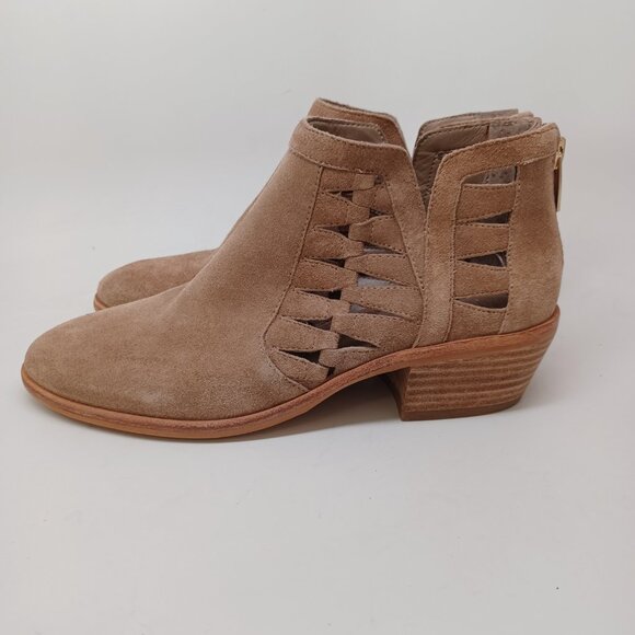 Vince Camuto Ankle Bootie Tan Suede Peera Cutout Western Boots Boho Womens 7 NEW - Picture 2 of 13